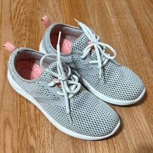 Crocs Womens Literide Shoes Size 7 Mesh Lace-up Sneakers Grey/White